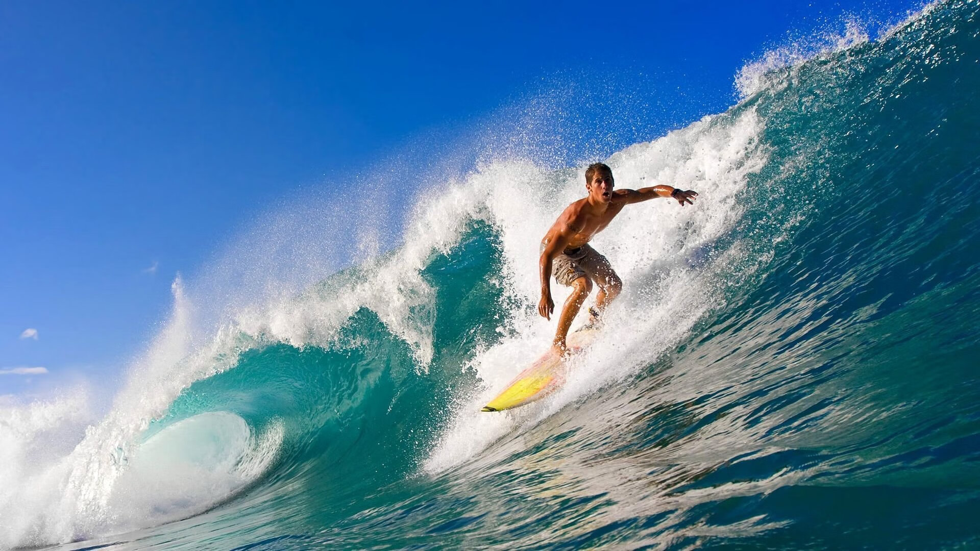 “青少年足球训练营：梦想启航的第一步”，青少年足球培训学校