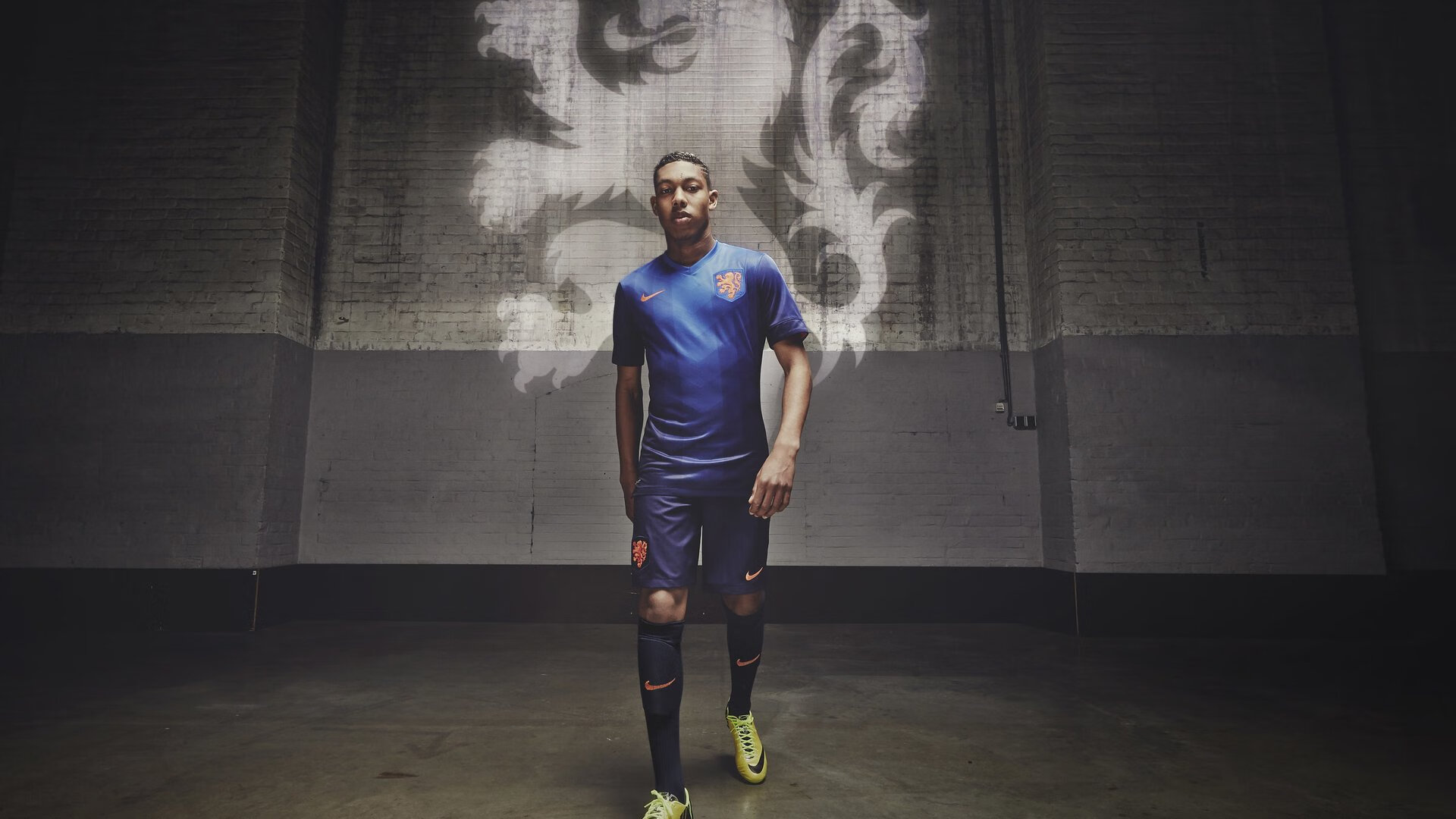 亚特兰大客场取胜，继续冲击欧战席位，亚特兰大攻势足球