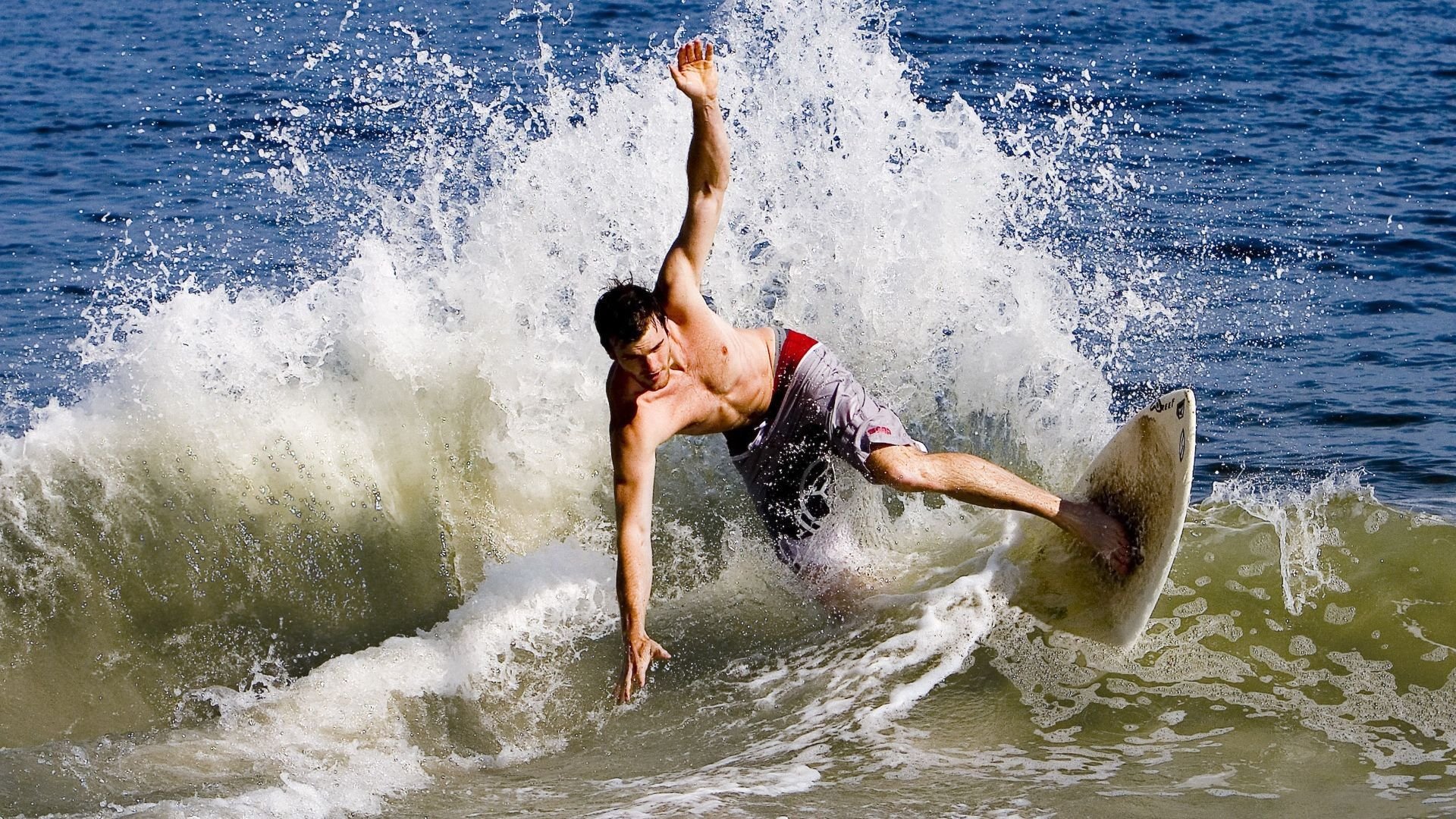 西班牙击败英格兰，夺得2024年欧洲杯冠军，西班牙2020欧洲杯预选赛成绩